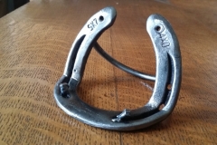 Horse Shoe Card / Cellphone Stand
